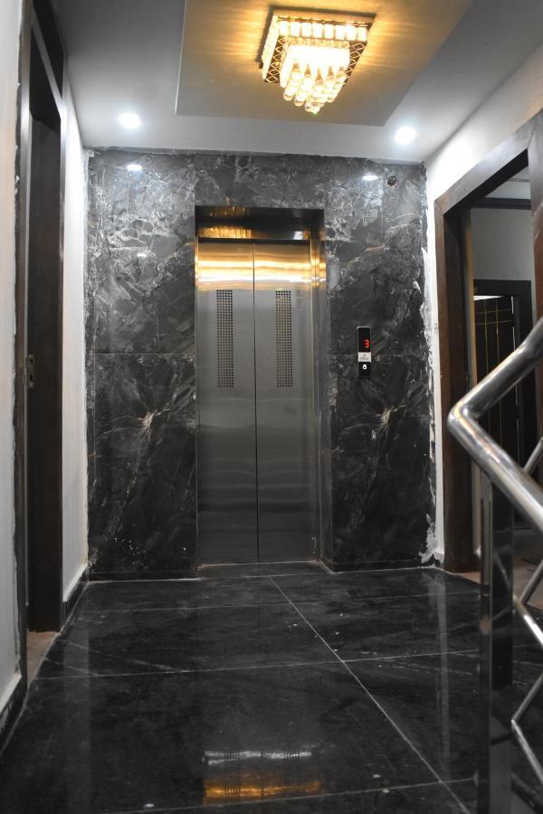 Hotel Lilac Doors 巴特那 外观 照片