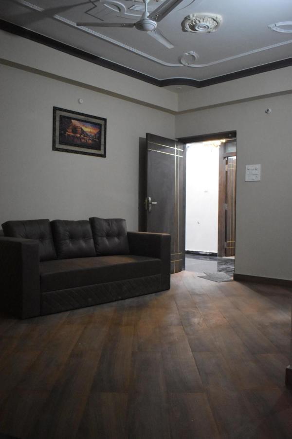 Hotel Lilac Doors 巴特那 外观 照片