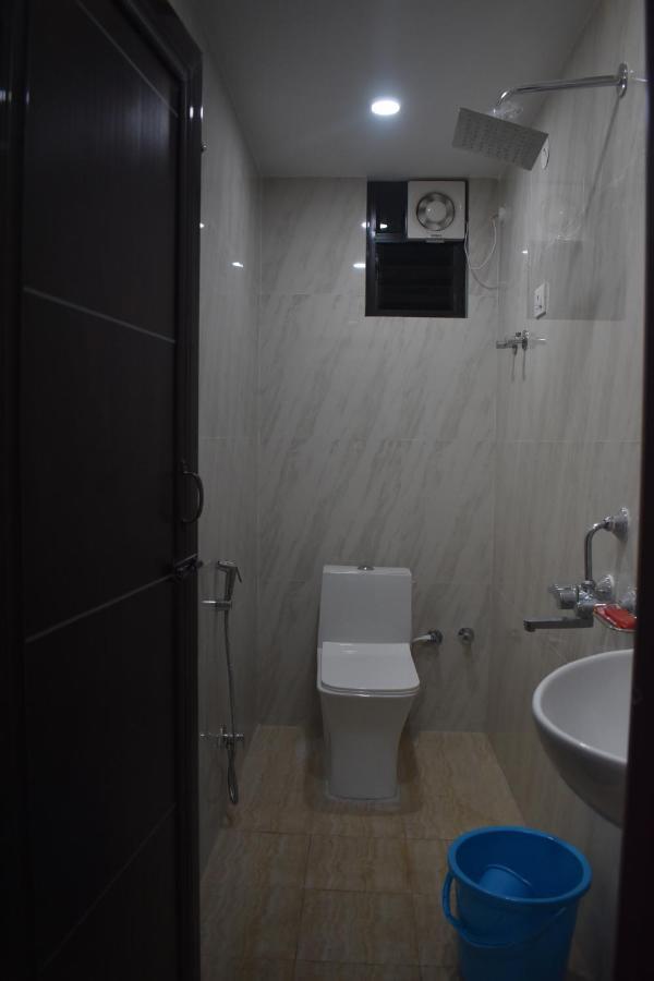 Hotel Lilac Doors 巴特那 外观 照片