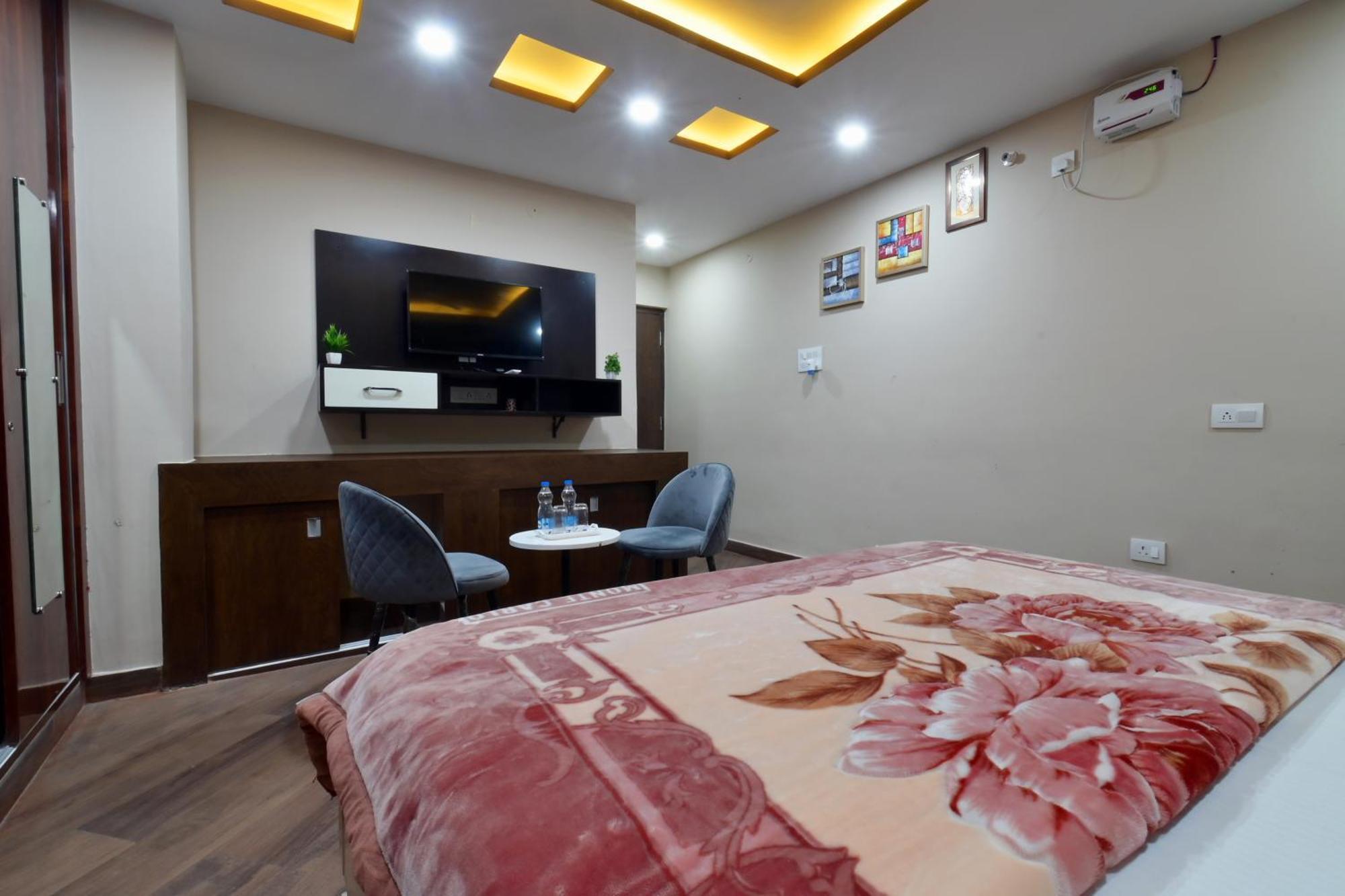 Hotel Lilac Doors 巴特那 外观 照片